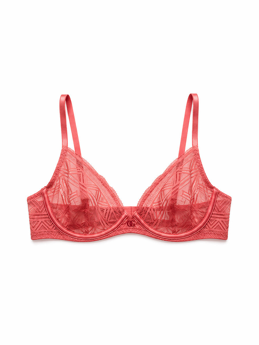 femme soutien gorge