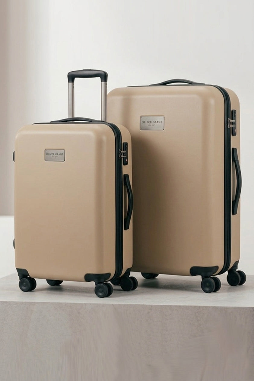 Hard-shell suitcase