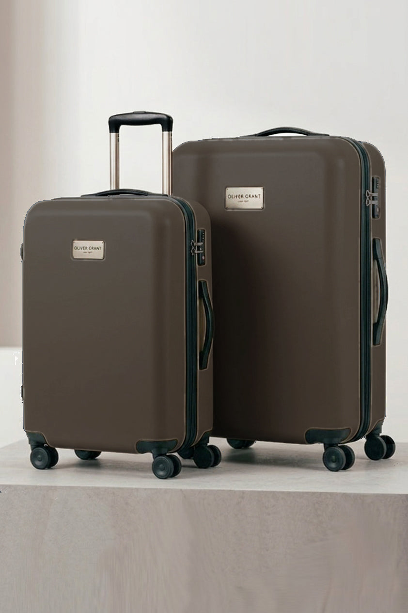 Hard-shell suitcase