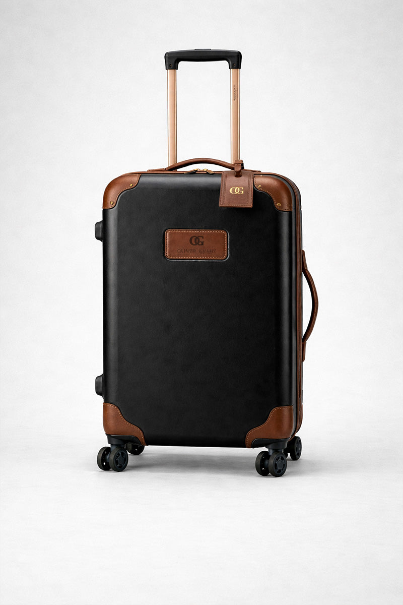 HARD SHELL SUITCASE WITH DESIGN